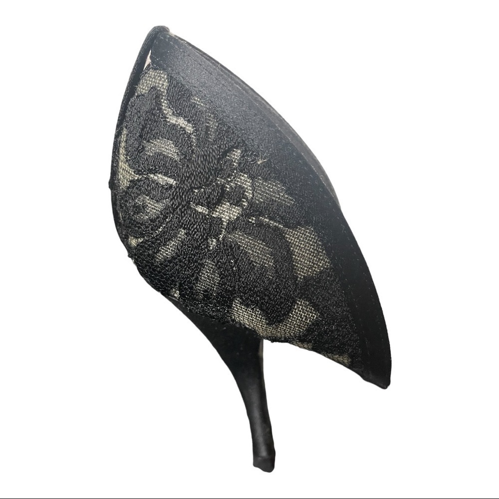 Stuart Weitzman, Black lace heel - Picture 5 of 9